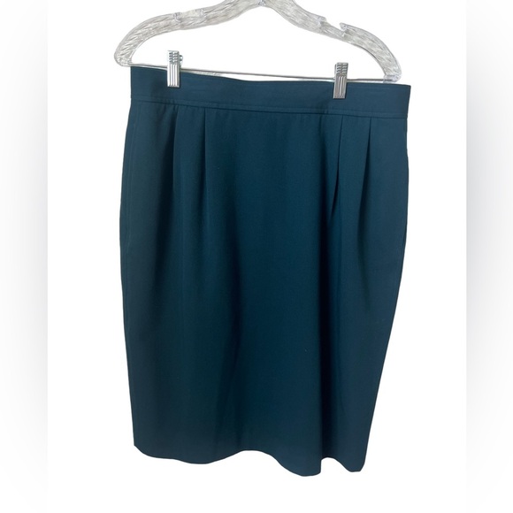 Christian Dior 1990’s Vintage 100% Wool Skirt Size 16 - Picture 1 of 4